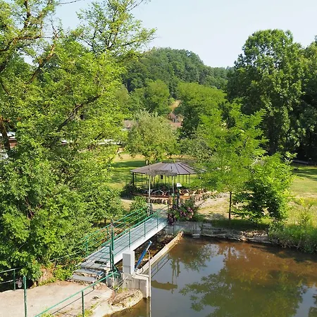 ゲストハウス Sturmmuehle Saxen